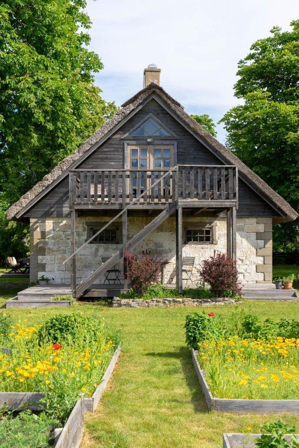 Muhu Namaste Apartamento Simisti Exterior foto